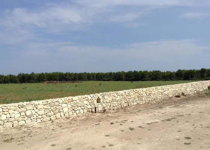 Masseria Specchiulla Будинок відпочинку