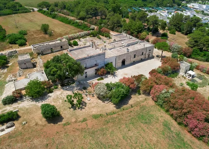 Masseria Specchiulla Tatil Evi *
