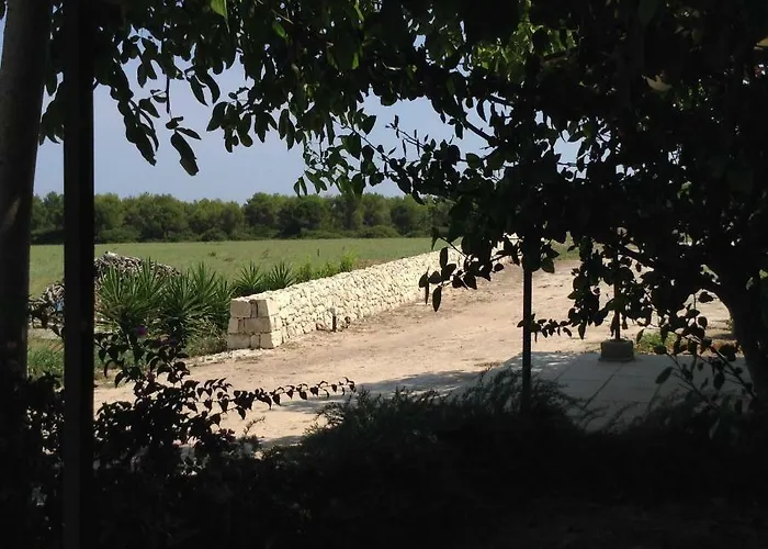 Masseria Specchiulla Tatil Evi *